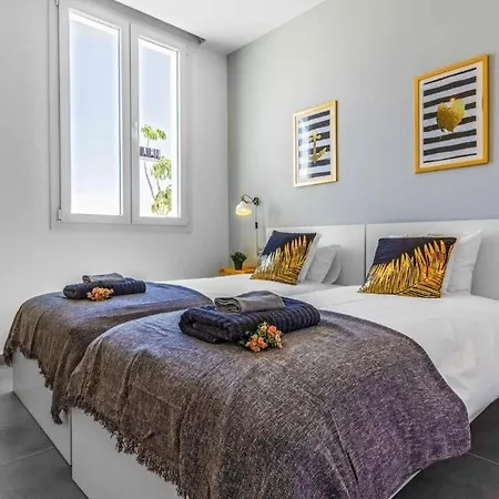 In Playa Blanca Sleeps 6 Includes Swimming Pool And Air Con Villa Playa Blanca (Lanzarote)